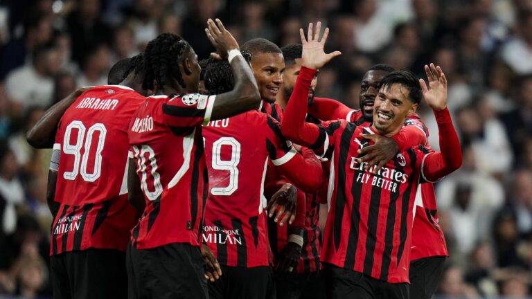 AC Milan Berhasil Gagalkan Rival Sekotanya Untuk Raih Treble Musim ini